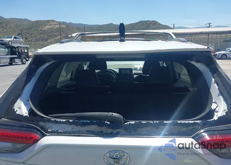 2022 Toyota Rav4 Xle Premium from USA, damaged, VIN 2T3C1RFV2NW228022